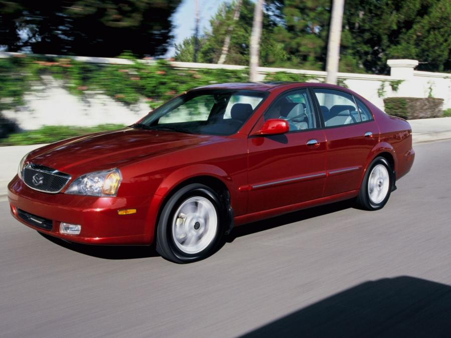  Suzuki Verona 2004 года  (фото 3 из 8)